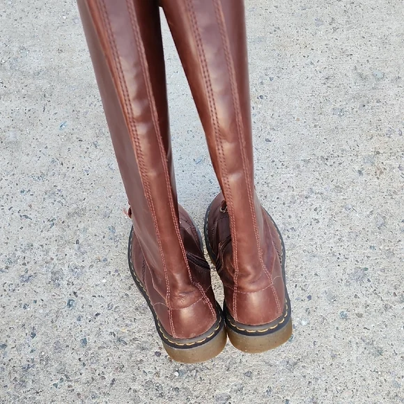 Dr. Martens 1B60 Bex Leather Pisa Lace-Up 20-Eyelet Knee-High Boots Size 8 - Picture 6 of 16